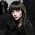 Christina Ricci Berpose untuk 'The La Book'