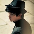 Kim Soo Hyun di Majalah Singles Edisi November 2011