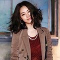 Lee Yeon Hee Berpose untuk Joinus Katalog Fashion
