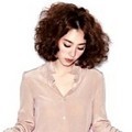 Lee Yeon Hee Berpose untuk Majalah Sure