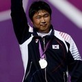 Atlet Panahan Korea, Oh Jin-Hyek, Mendapatkan medali Emas