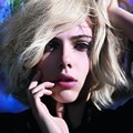 Scarlett Johansson Berpose untuk Promo Mango Fashion