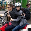 Jeremy Renner dan Rachel Weisz di 'The Bourne Legacy'