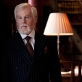 Derek Jacobi Sebagai Sir Owen Morshead