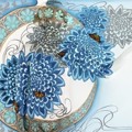 Lukisan Kamuflase Karya Emma Hack yang berjudul Chrysanthemums and Butterfly