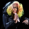 Nicki Minaj Tampil Menyanyi di Panggung MTV VMAs 2012
