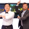 PSY Saat Diundang di Acara 'On Air With Ryan Seacrest'