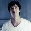 Kang Ji Hwan di Majalah Cosmopolitan