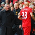 Jonjo Shelvey Sempat Marah Pada Alex Ferguson