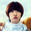 Kang Tae Joon Membantu Goo Jae Hee Membersihkan Muka