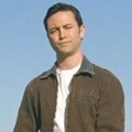 Joseph Gordon-Levitt Berperan Sebagai Joe