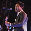 Penampilan Last Child di Inbox Awards SCTV 2012
