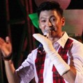 Penampilan Tim Hwang di Konser 'Saranghapnida'