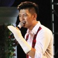 Penampilan Tim Hwang di Konser 'Saranghapnida'
