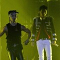 Penampilan Taeyang dan Seungri Saat Konser