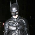Liam Payne One Direction Menjadi Batman di Pesta Halloween
