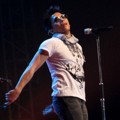 Aksi Ariel NOAH di Konser 'The Greatest Session Of The History'