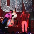 Penampilan Fun di MTV EMA 2012