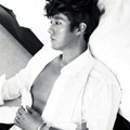 So Ji Sub di Majalah High Cut Edisi November 2012
