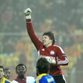 Andrei Gorbunov Berusaha Melindungi Gawangnya