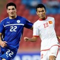 Paul Dela Cruz Mulders Saat Menjaga Serangan Phan Thanh Hung