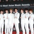 EXO di Mnet Asian Music Awards 2012