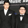 Jung Woo Sung di Mnet Asian Music Awards 2012