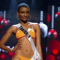 Miss Tanzania, Winfrida Dominic, dalam Sesi Busana Renang
