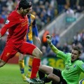 Luis Suarez Berhasil Mencetak Gol