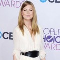 Ellen Pompeo di Ajang People's Choice Awards 2013