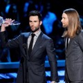 Maroon 5 Teima Piala Favorite Band