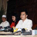 Eza Gionino Saat Jumpa Pers di Pendopo Kemang