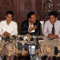 Eza Gionino Saat Jumpa Pers di Pendopo Kemang