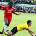 Yongki Aribowo Dijatuhkan Pemain Arema