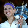 Victoria Azarenka Raih Piala Juara Australia Terbuka 2013