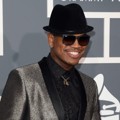 Ne-Yo di Red Carpet Grammy Awards 2013
