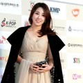 Choi Hee di Red Carpet Gaon Chart K-Pop Awards 2013