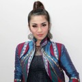Fitri Carlina Saat Jumpa Pers Karnaval SCTV 2013