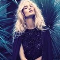 Rosie Huntington-Whiteley di Majalah Vogue Spanyol Edisi Maret 2013