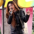 Dewi Persik