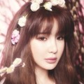 Park Bom 2NE1 di Majalah Allure Edisi Maret 2013