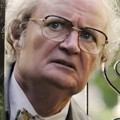 Jim Broadbent Sebagai  Timothy Cavendish