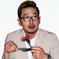 Ha Jung Woo di Majalah Esquire Korea Edisi April 2013