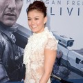 Agnes Monica Saat Hadir di Premiere Film 'Oblivion'