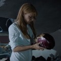 Pepper Potts Temukan Topeng Iron Man