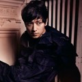 Kang Dong Won di Majalah Elle Edisi Mei 2013