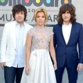 The Band Perry di Blue Carpet Billboard Music Awards 2013