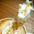 Karya Seni Busa Latte 3D Bentuk Jerapah