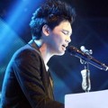 Mikha Angelo di Live Show X-Factor Indonesia 2013