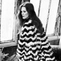 Julianne Moore di Majalah DuJour Edisi Juni 2013